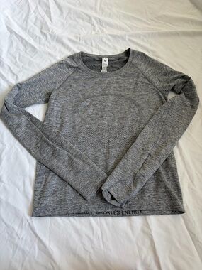 Lululemon Swiftly Tech Long Sleeve 2.0 Slate Grey White Size 6